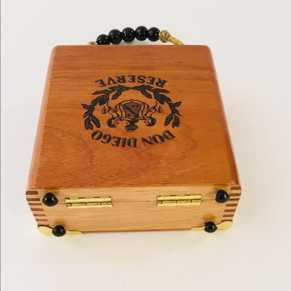 Handmade Cigar Storage Box - Picture 5 of 5